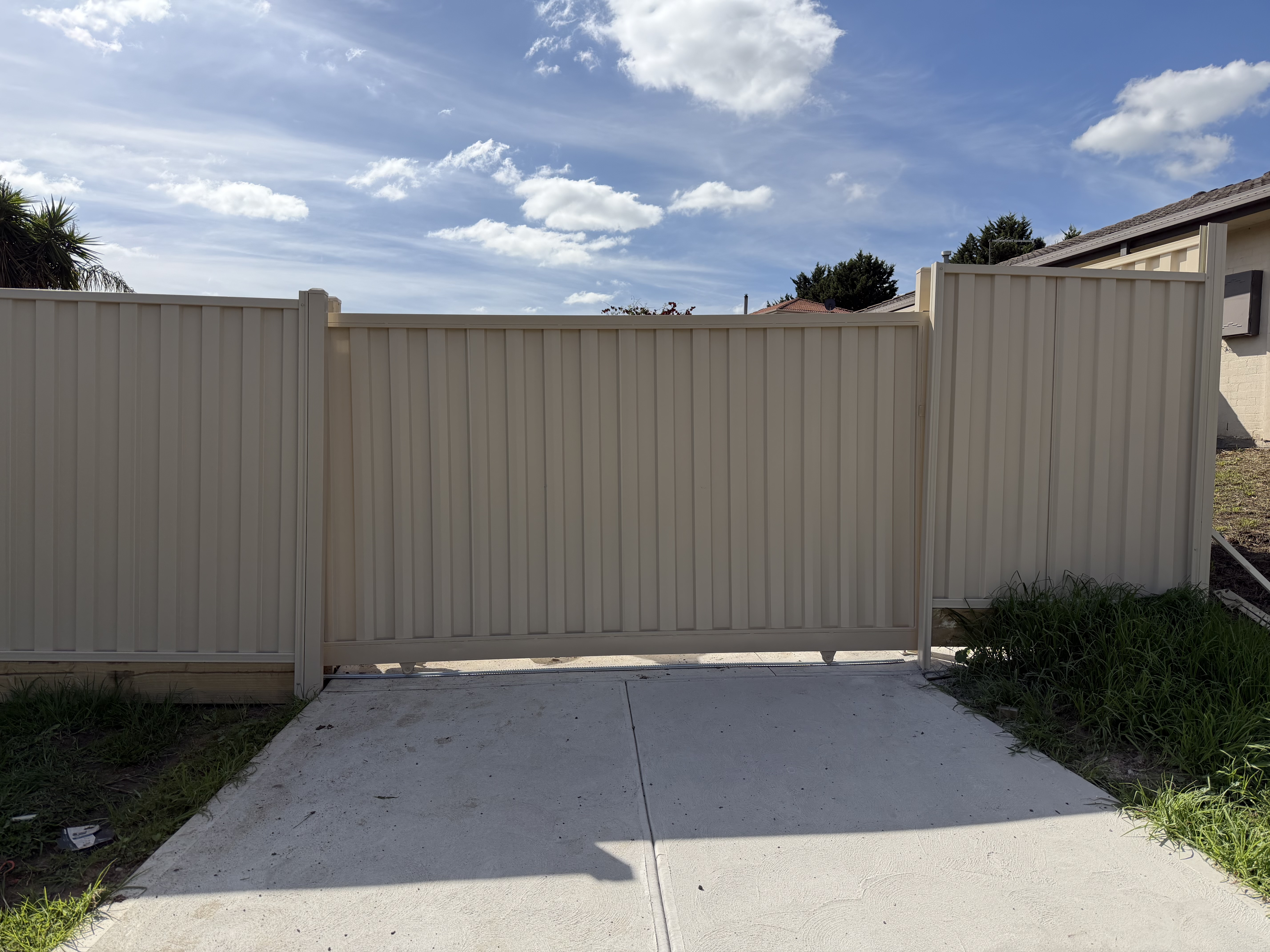 Fencing work by Melbourne Wide Fencing