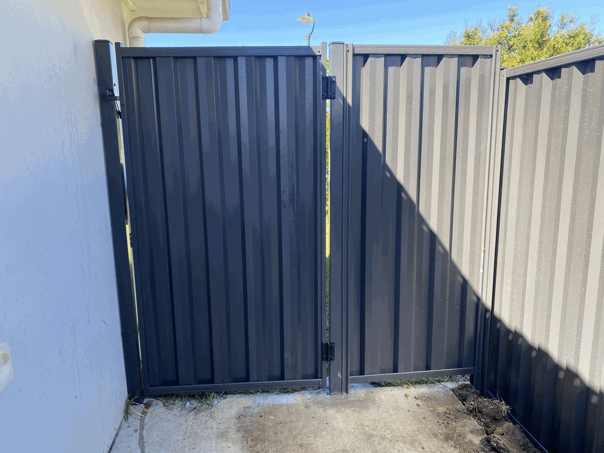 Charcoal Colorbond single access gate, Melbourne