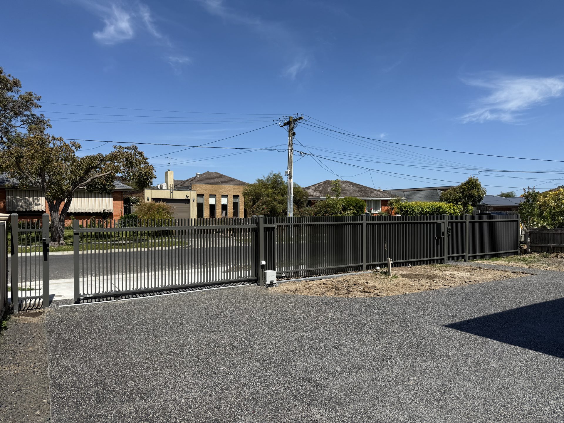 Sliding gate & fence — Essendon